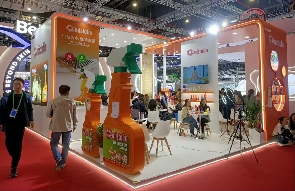 展台展示区、洽谈区、储藏区怎么分？